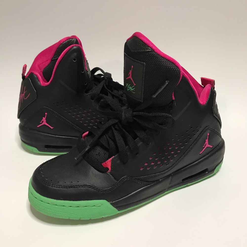 Air Jordan Flights (black/pink/green)